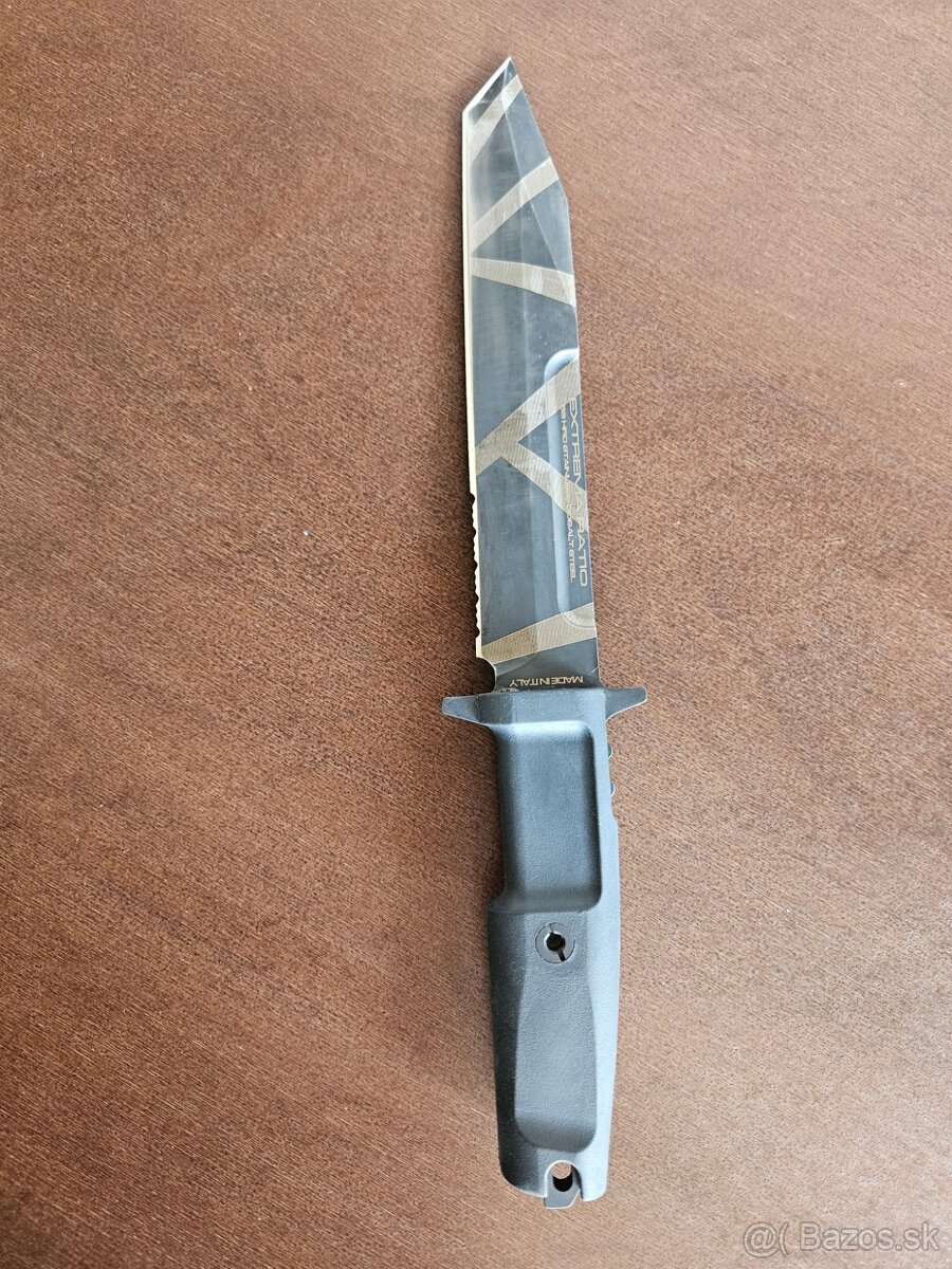 Predám Extrema Ratio Fulcrum Black Camo