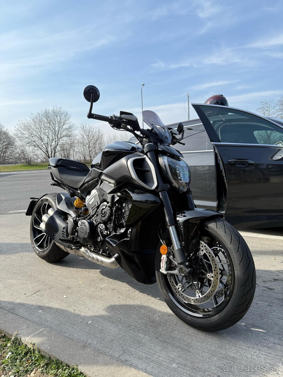 Ducati Diavel V4 rv 2024