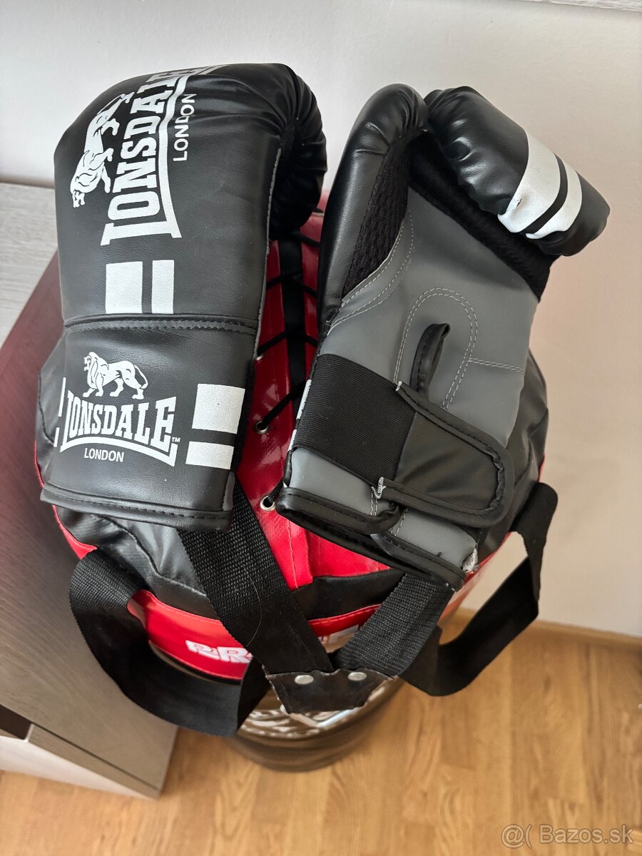 Boxerske rukavice a vrece