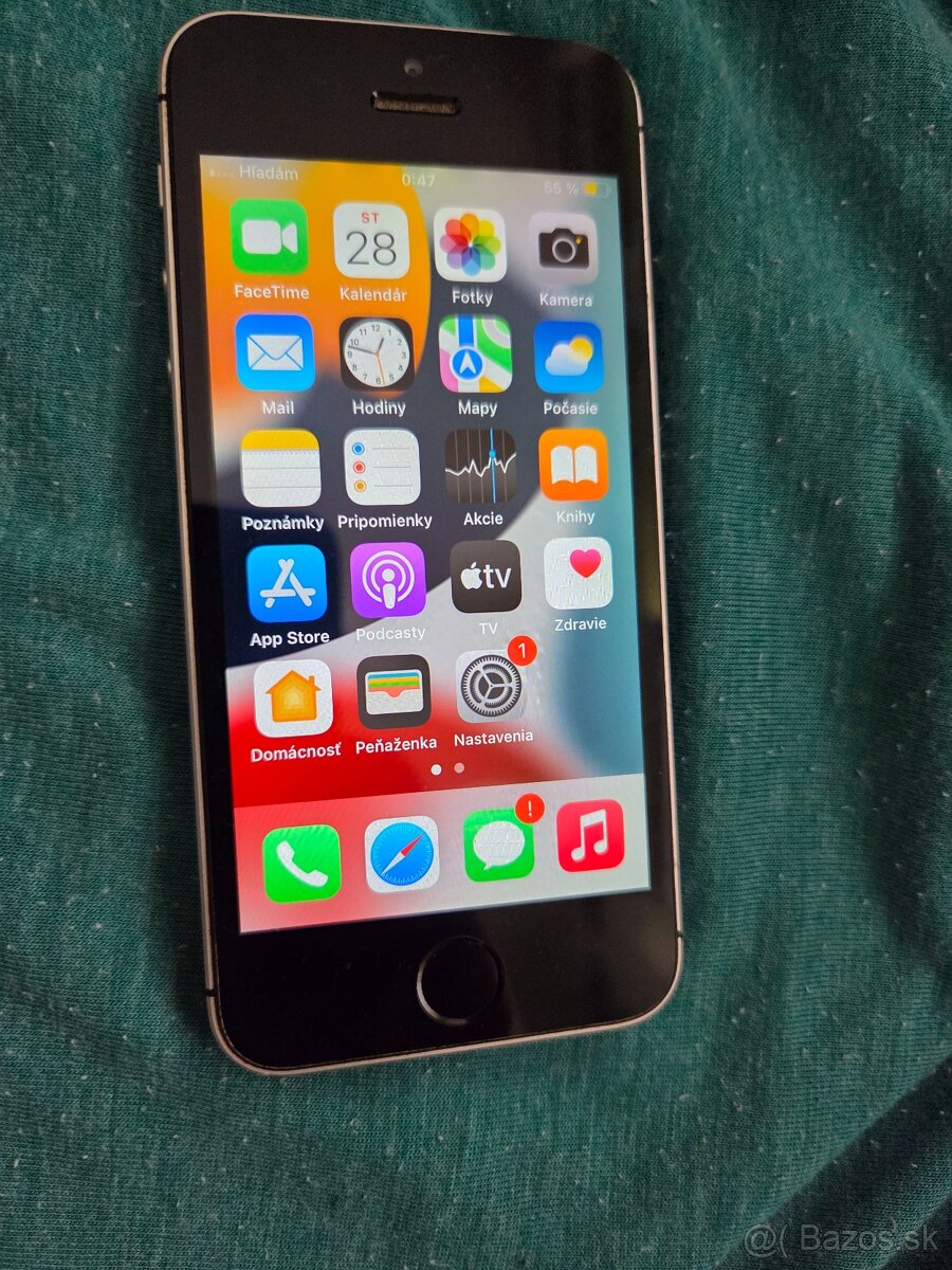 Iphone se 2016 space gray voľný v peknom stave 32gb pamäť pl