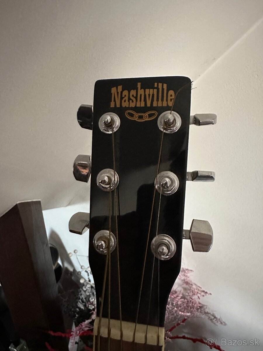 Predám akustickú gitaru Nashville