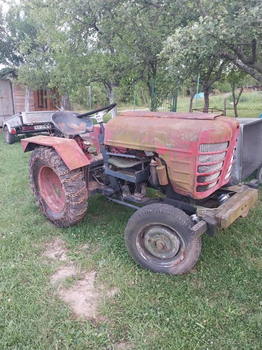Traktor