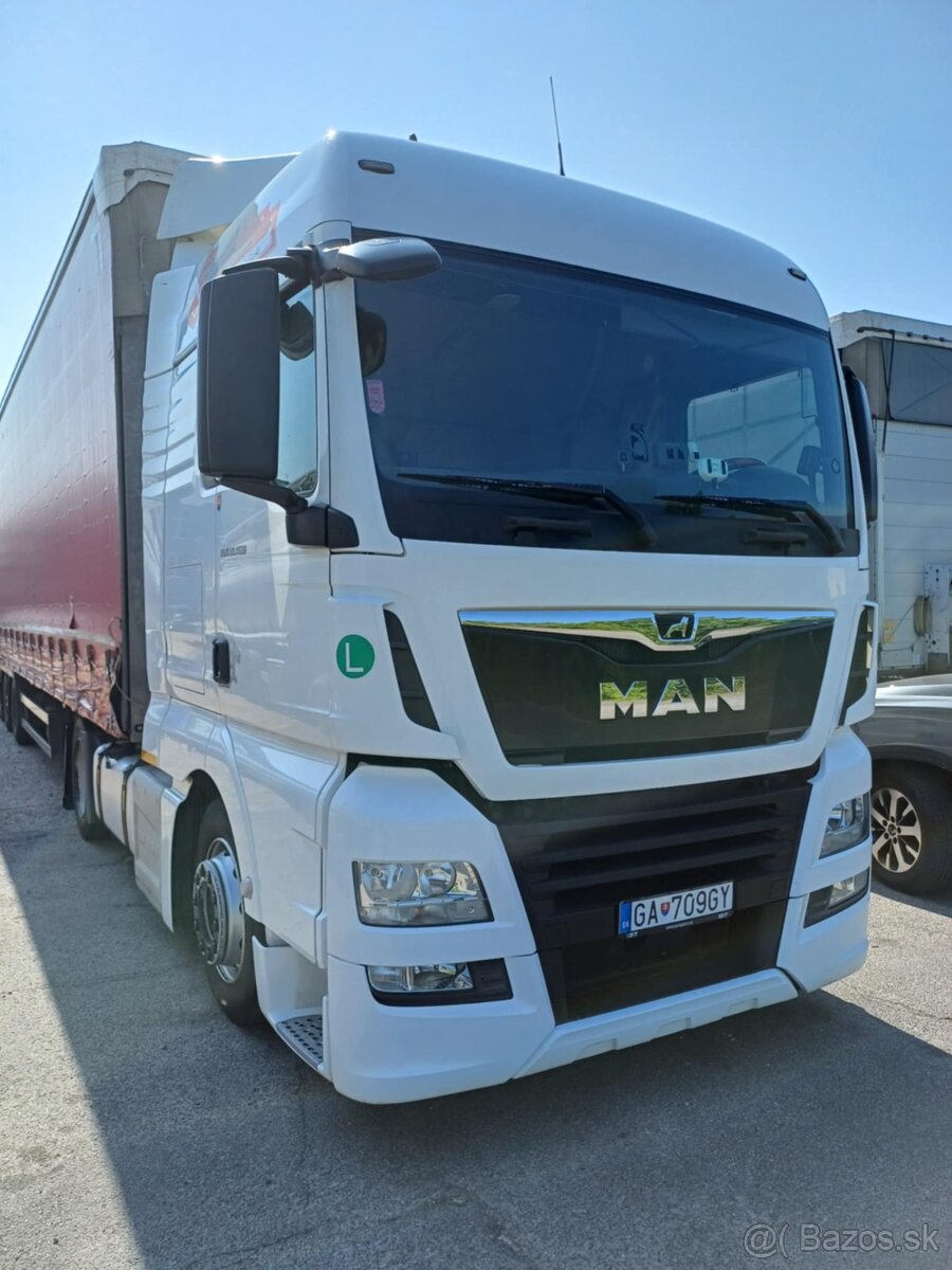 Ťahač MAN + náves SCHITZ