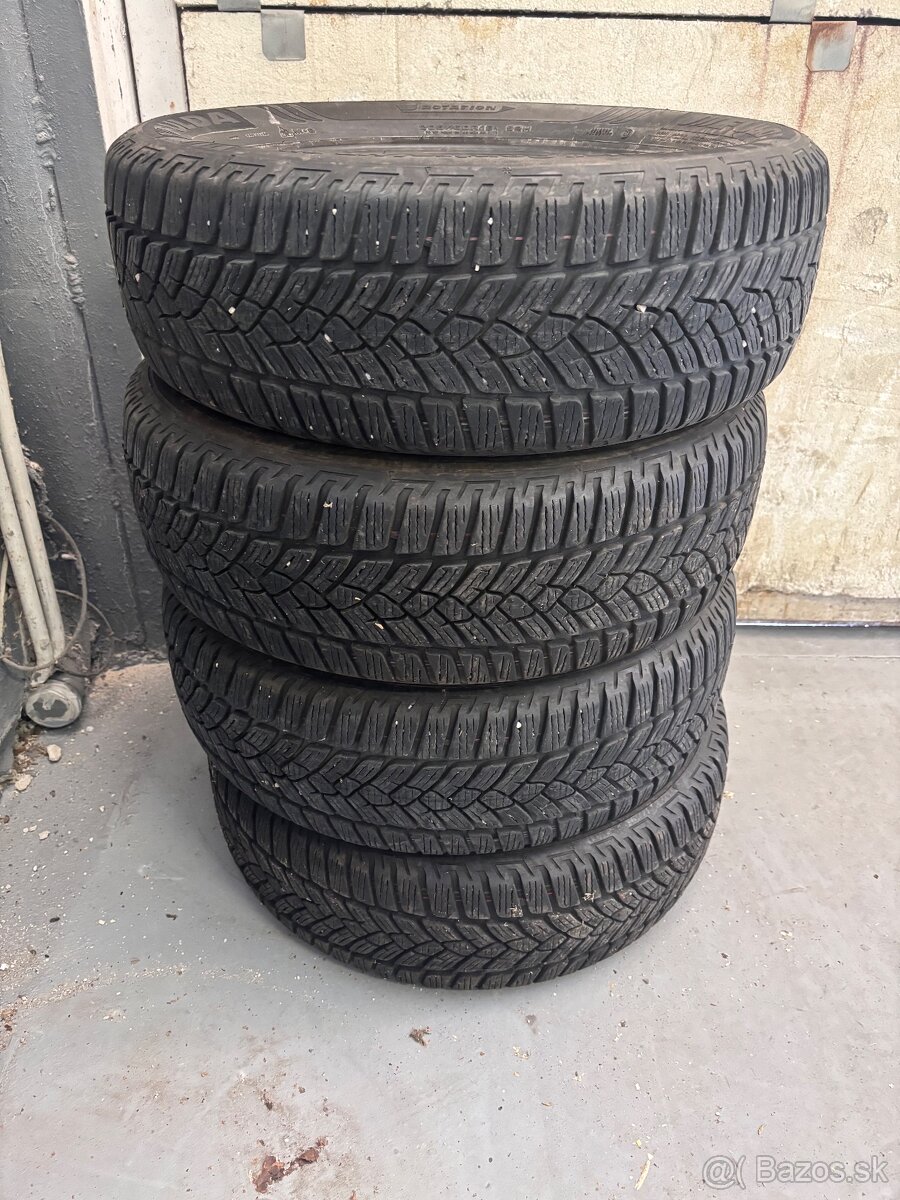 Fulda 205/60R16 zimné