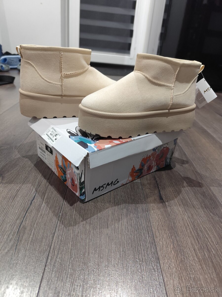 Nové dámske  béžové snehule