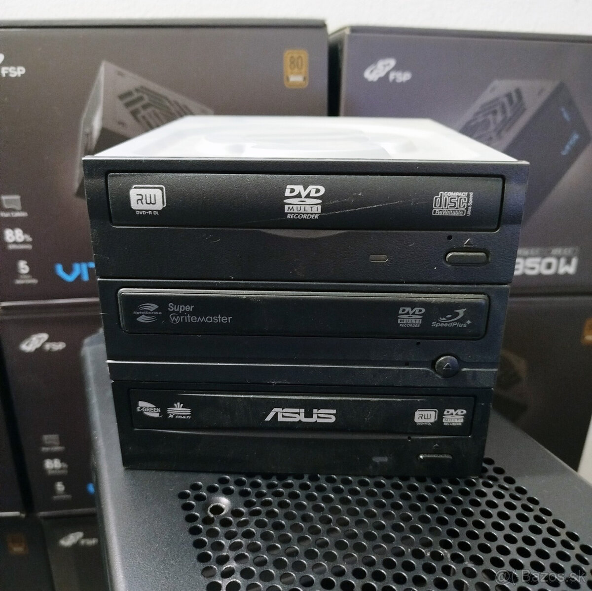 DVDRW SATA mechanika