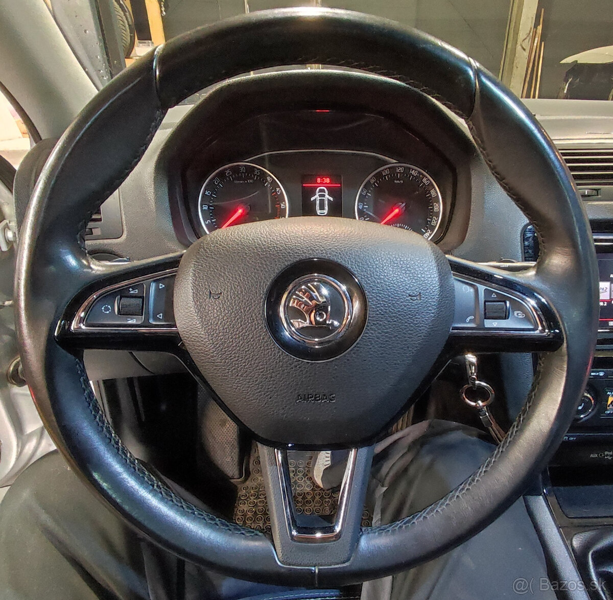 Predam Multifunkcny volant Skoda Octavia2/Superb2/Yeti