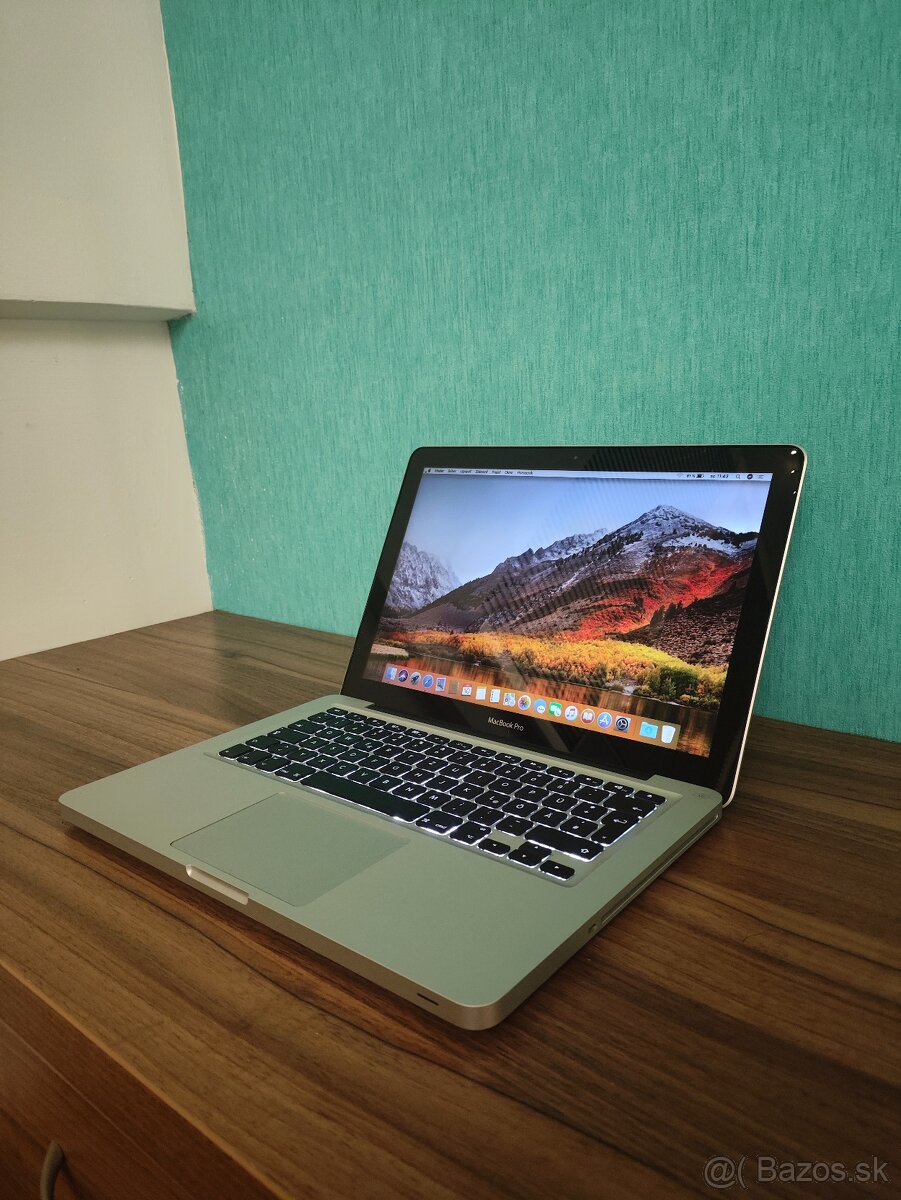 MacBook Pro A1286 – i5 / 4 GB / 320 GB