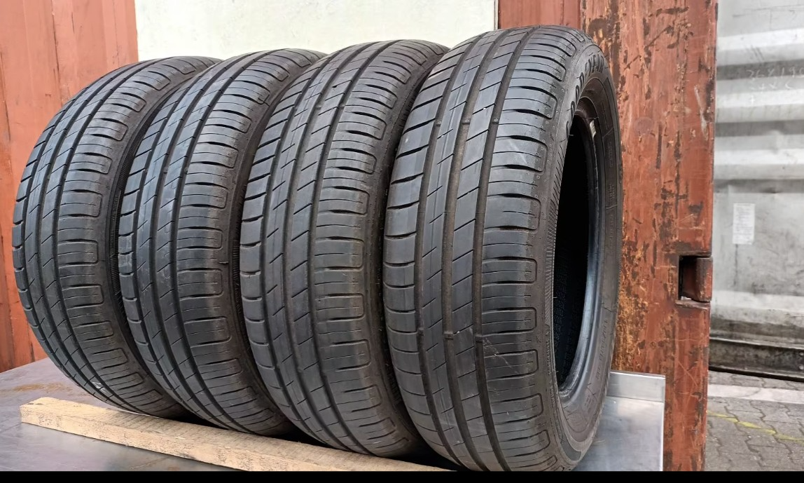 Goodyear efficientgrip compact 2 185 65 r15 92T