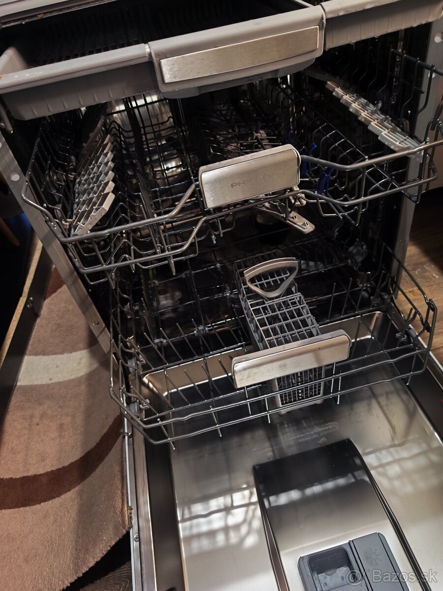 Funkcna dvojrocna umyvacka Philco