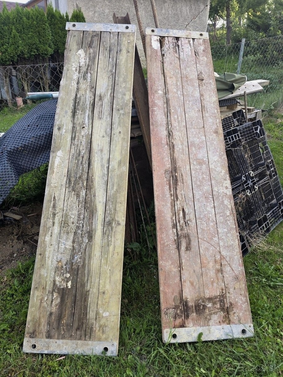 4 ks lešenárske dosky Graf