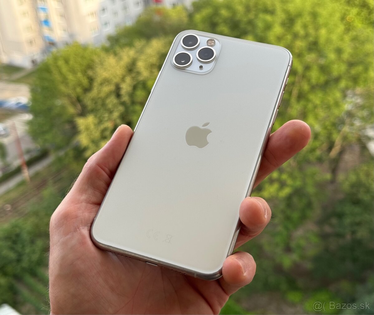 iPhone 11 Pro Max White