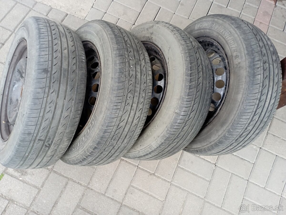 4ks letné 195/65R15 Goodride