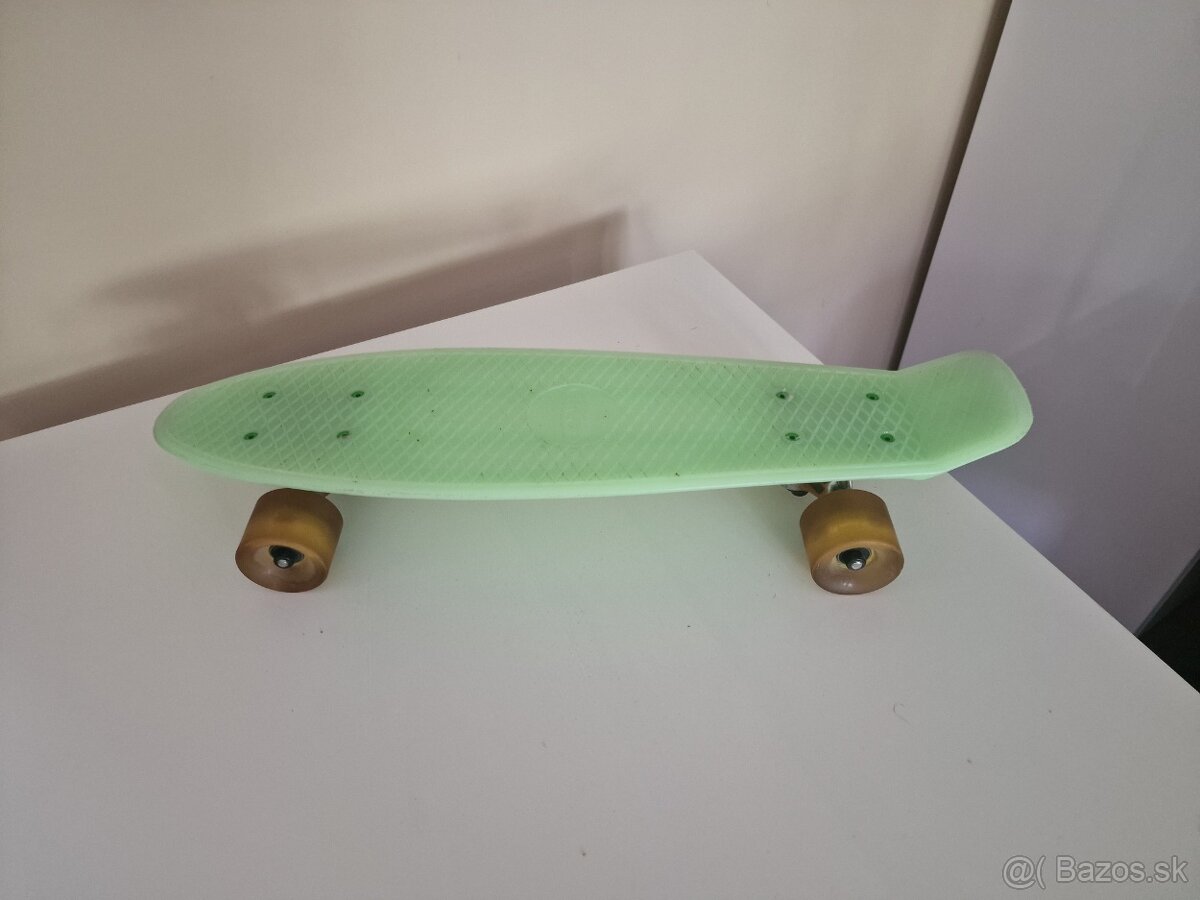 Skateboard