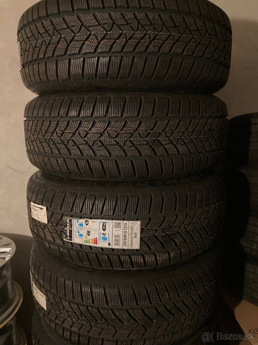 235/60 R18 zimní pneu Dunlop - SUV
