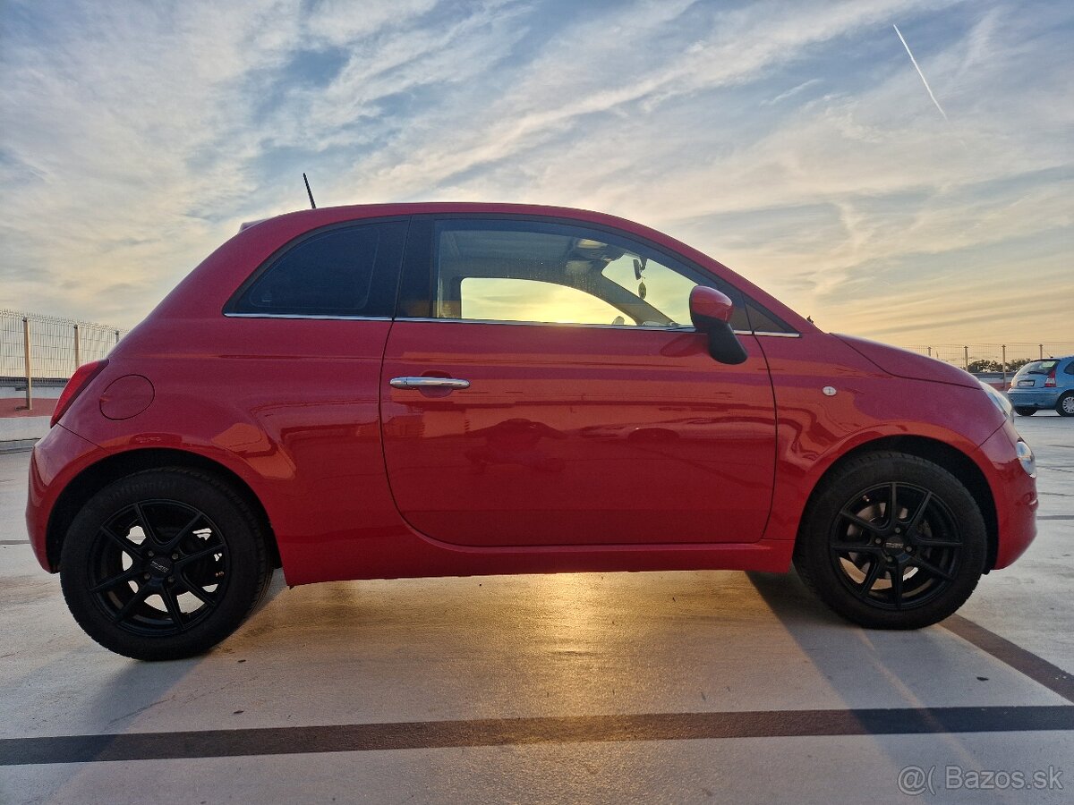 Predám Fiat 500 1.2 / panorama / iba 31.000km