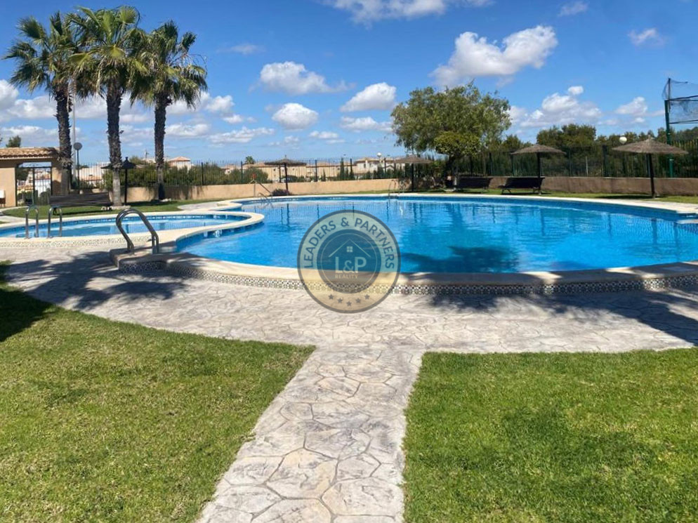 Apartmán 3+kk s bazénom Orihuela Costa-Španielsko