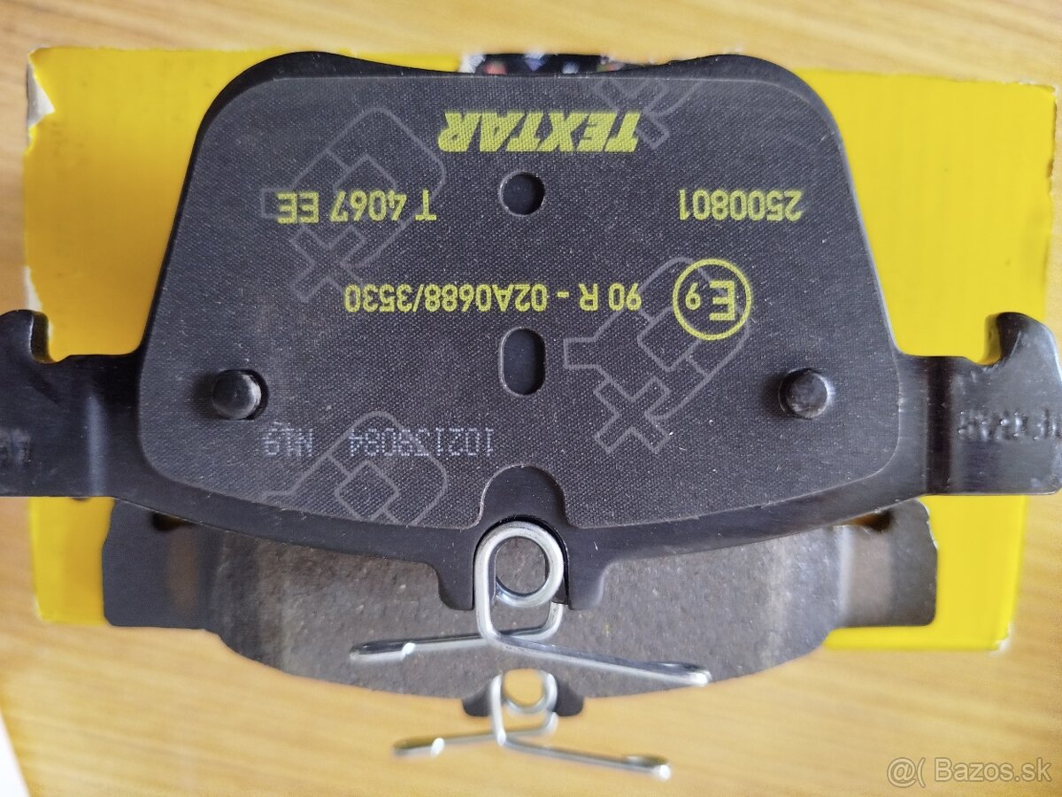 Brzdové doštičky TEXTAR