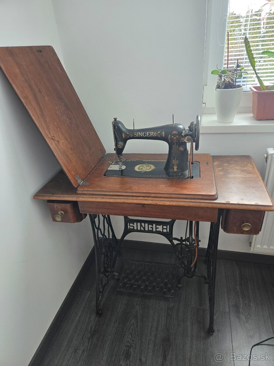 Šijací stroj Singer