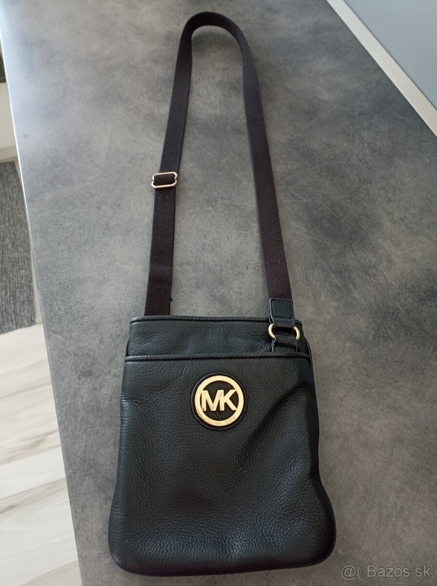 Kožená crossbody Michael Kors