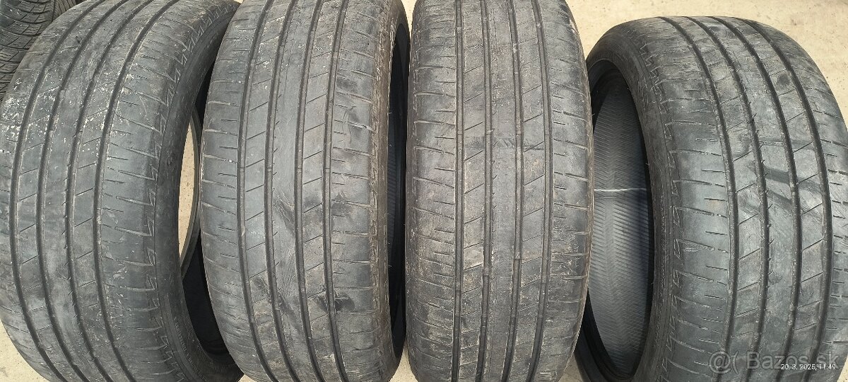 Bridgestone 225/45r19