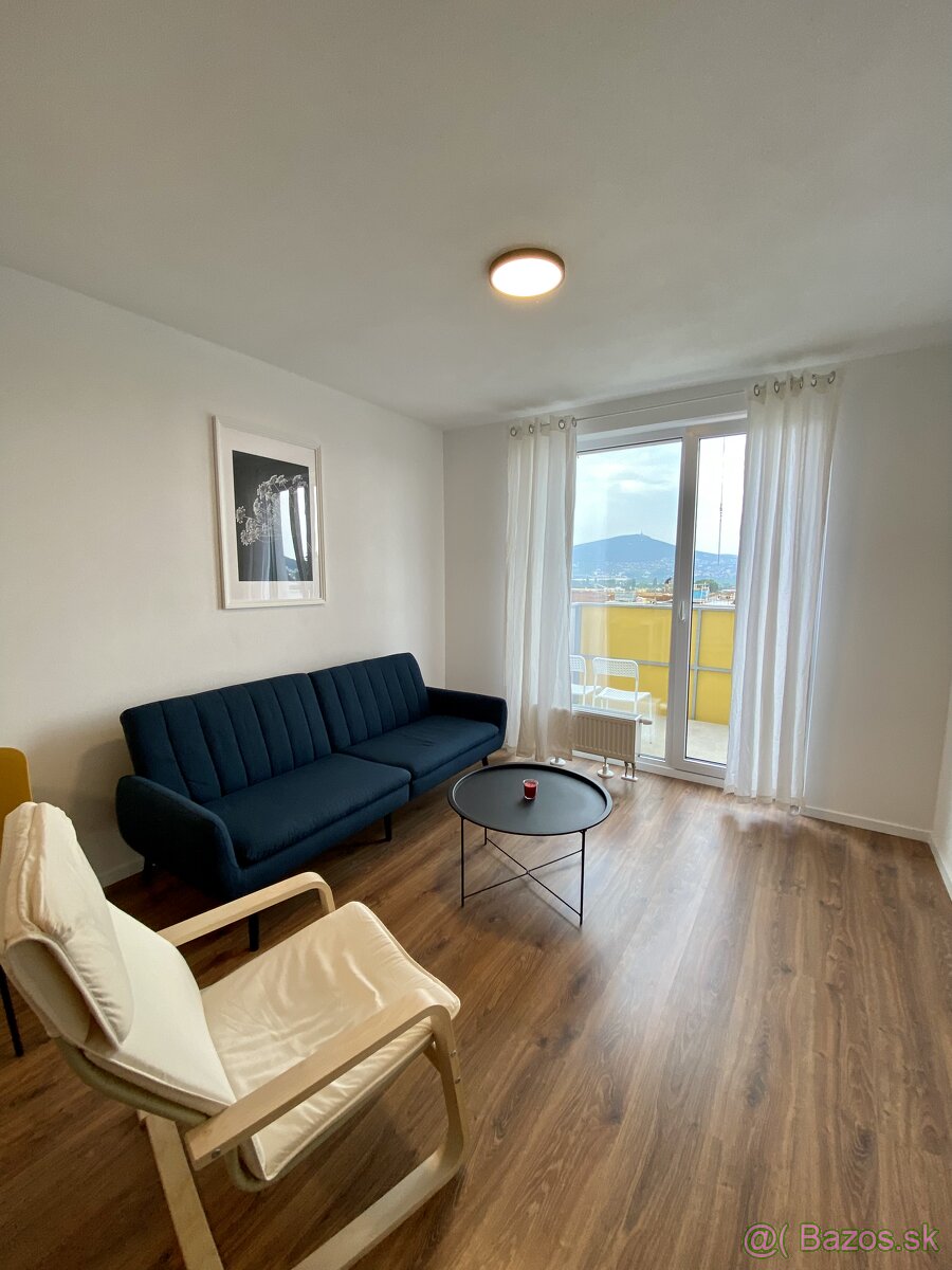 Moderný 2 izbový byt v Nitre