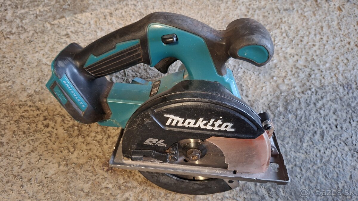 Makita 2
