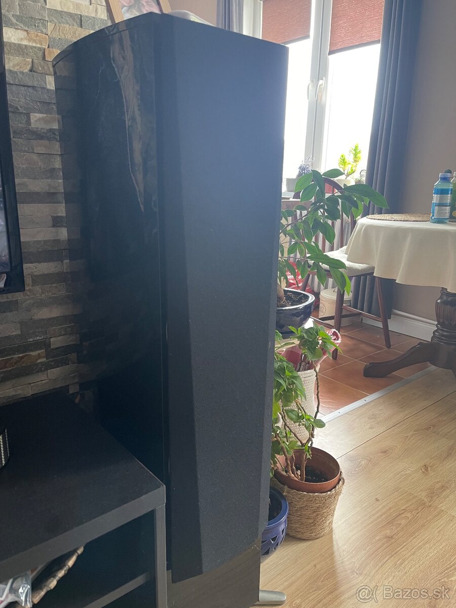 Yamaha hifi systém a repro NS 777 klavírny lak