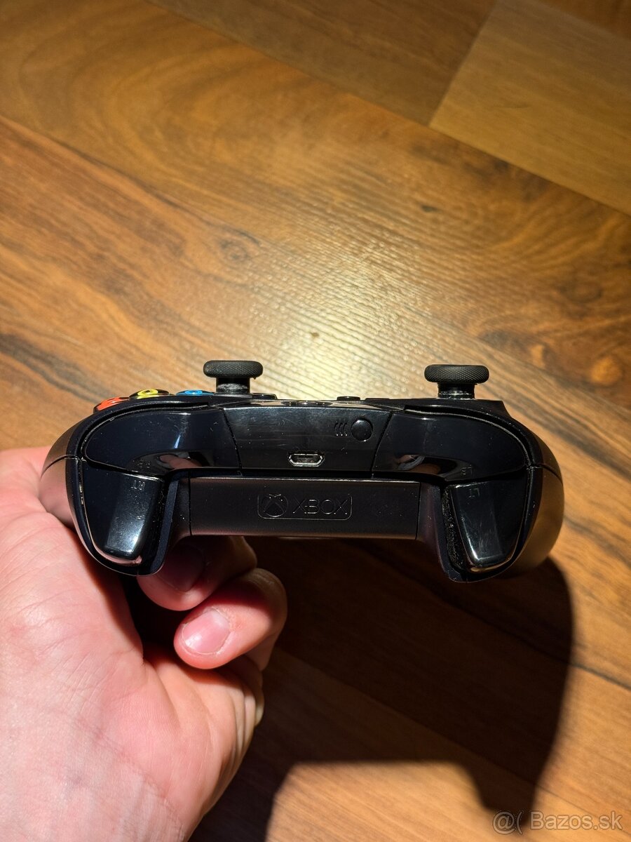 Xbox One ovládač