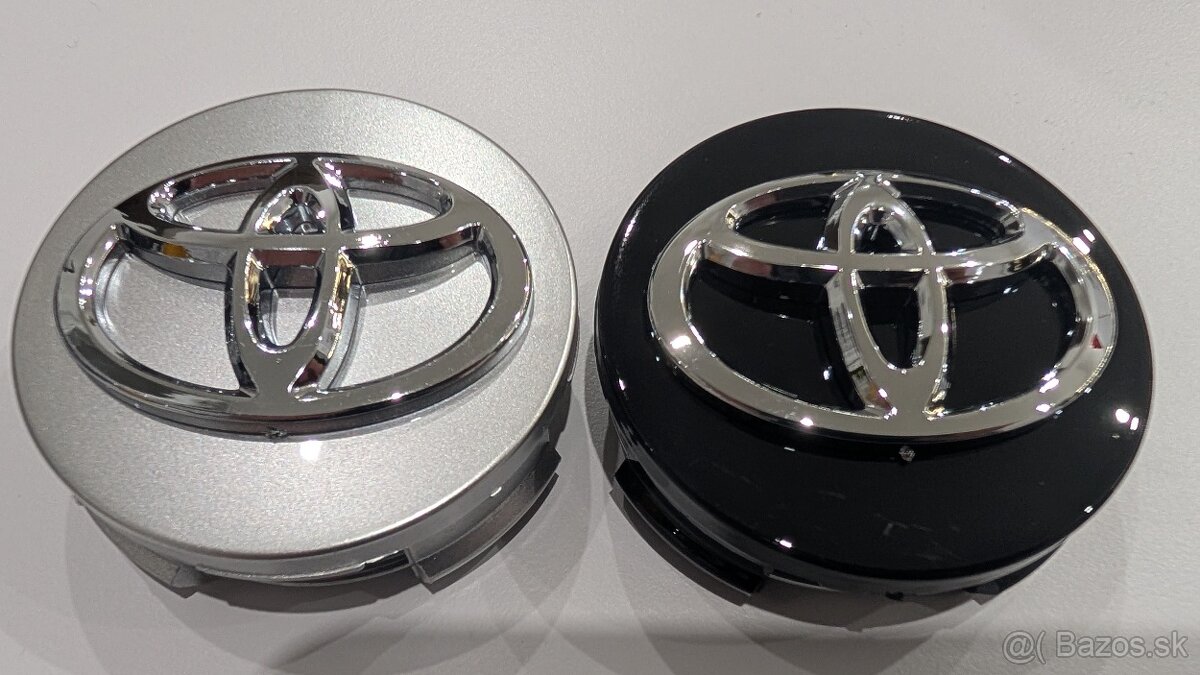Stredové krytky TOYOTA 62mm