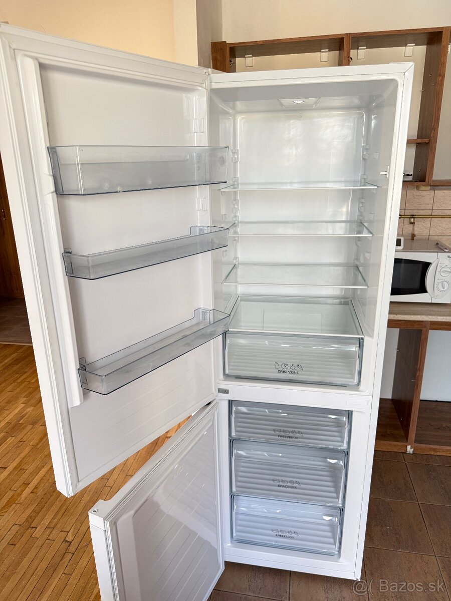 Chladnicka s meaznickou Gorenje FS600-20vyska 184 cm biela