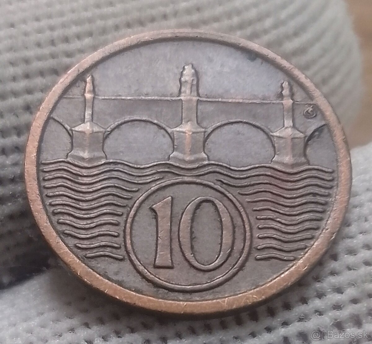 Československé medené 10haliere.