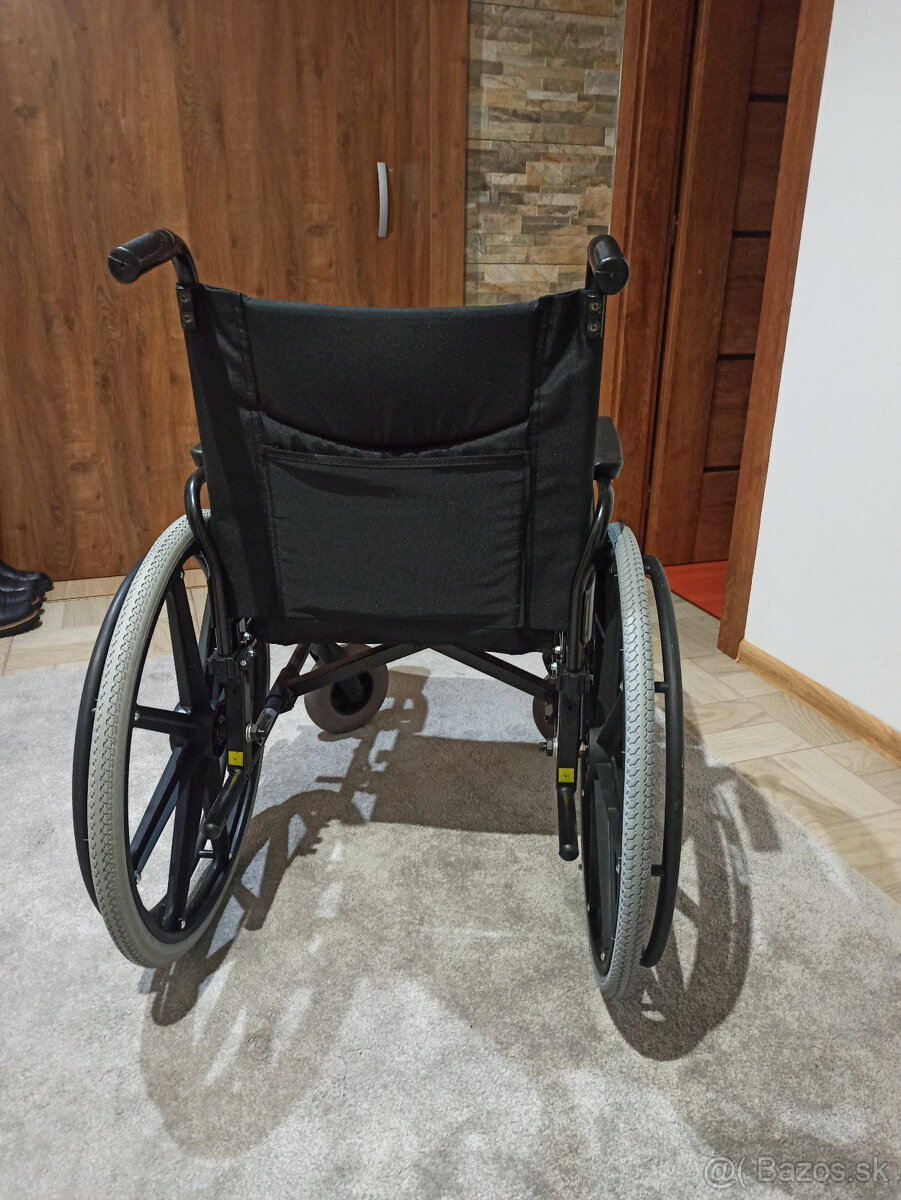 Invalidný vozík mechanický SOMA