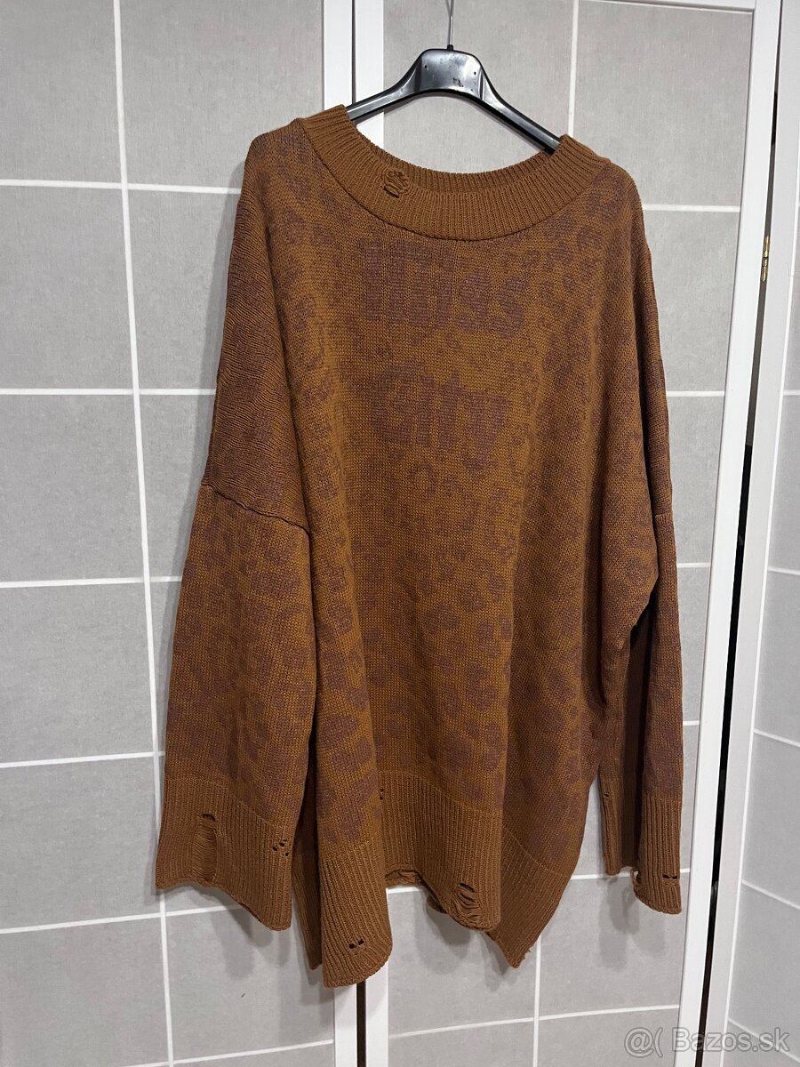 Oversize hnedé pletené šaty