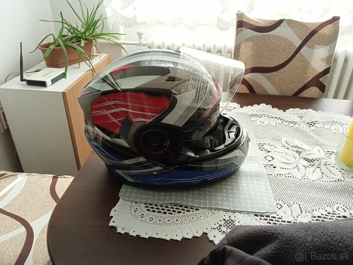 vyklapacia prilba vel.XS,S
