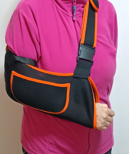 Záves na rameno - ortéza