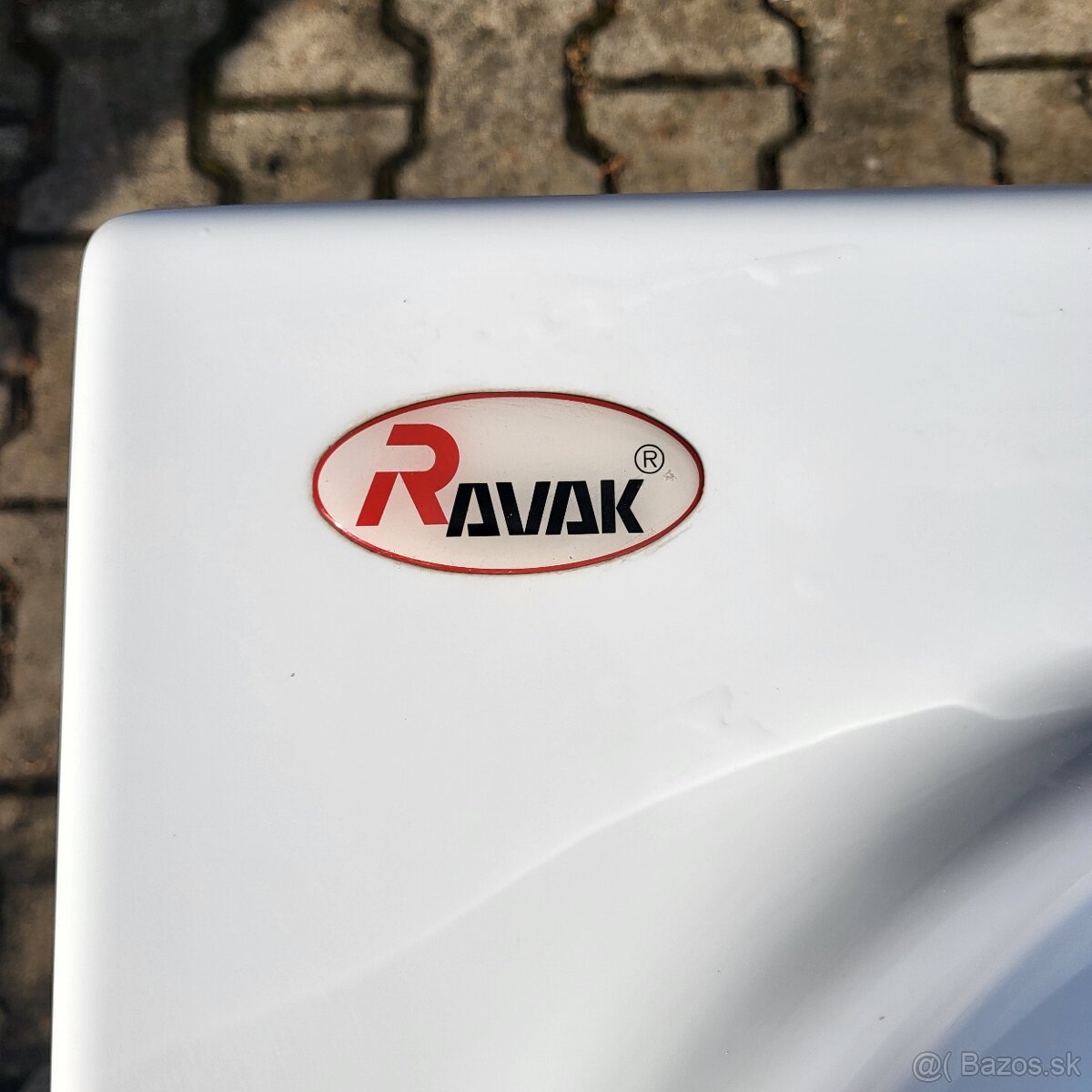 Asymetrická vaňa Ravak 150x105 cm akrylát pravá