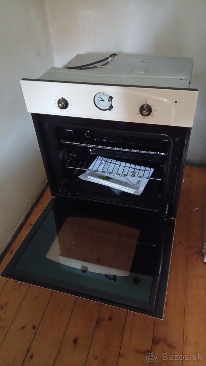vstavaná elektrická rúra a plynová doska set Whirlpool
