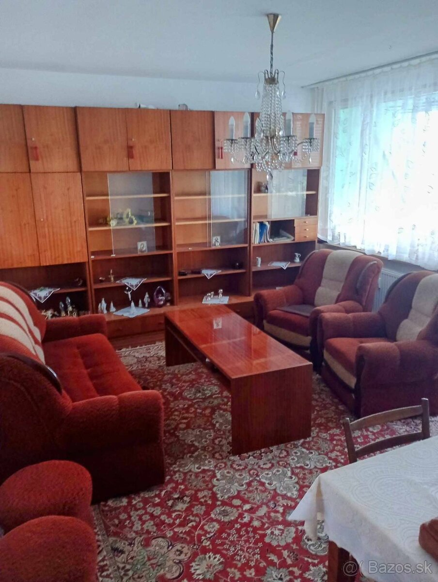 Rozkladací gauč