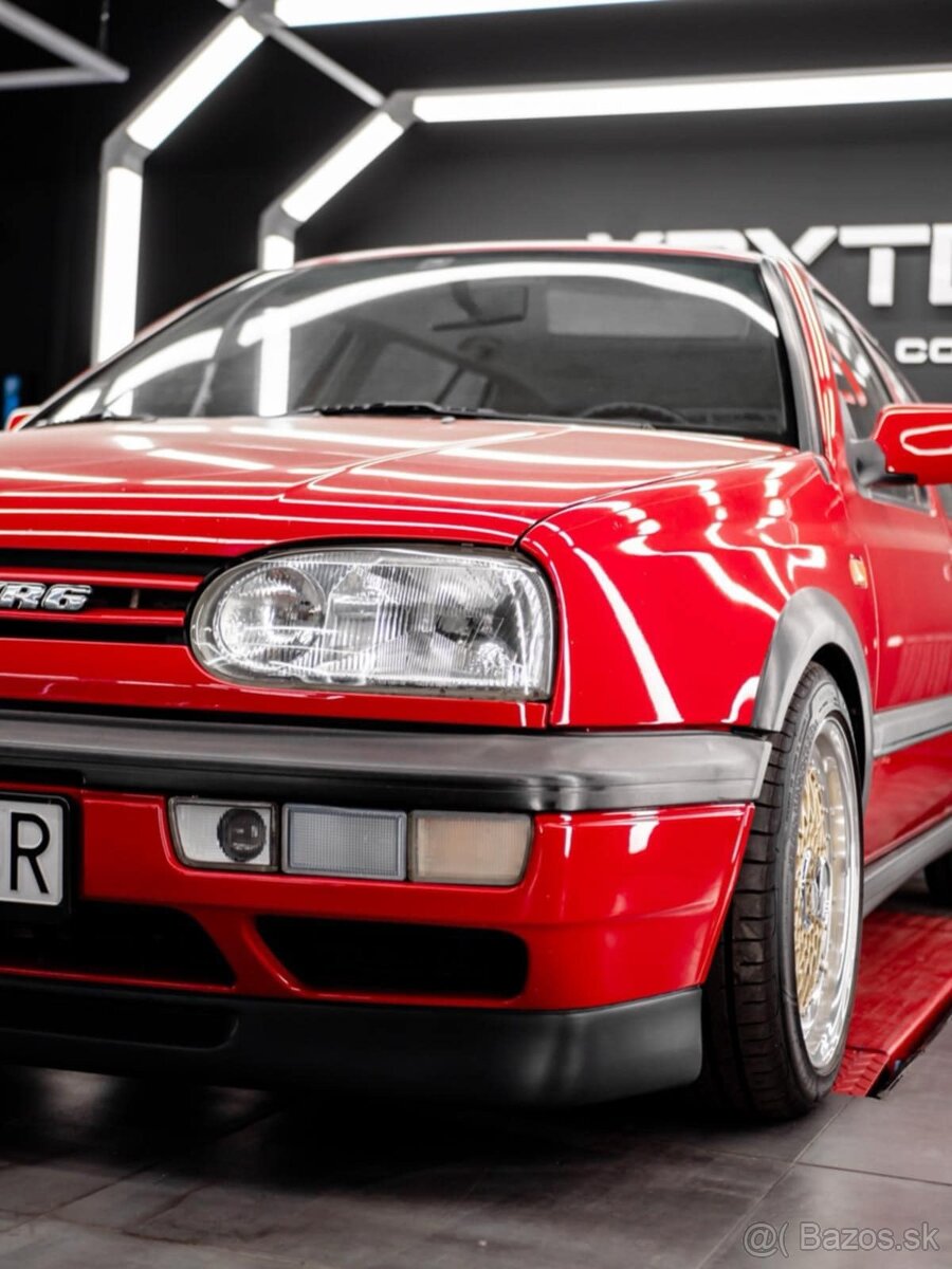 Volkswagen Golf VR6