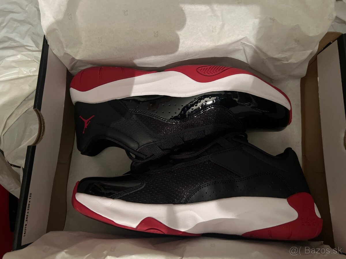 Jordan 11 cmft veľkosť 43