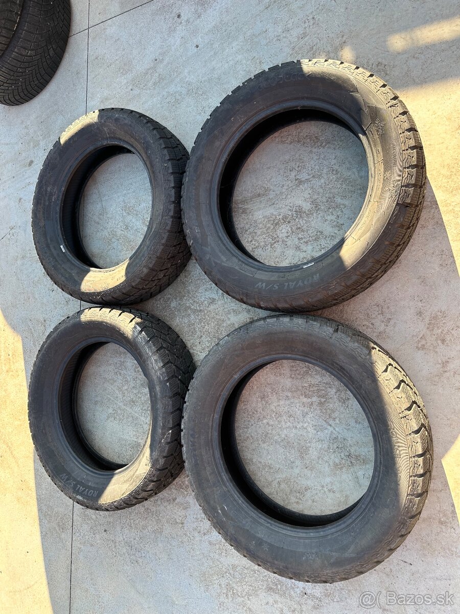 225/60 R18 zimné teréne Pneu SUV
