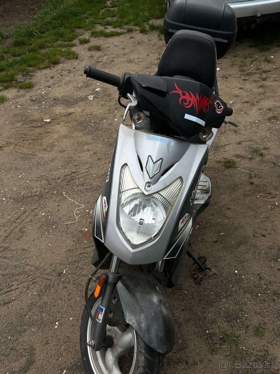 Kymco skúter 50cc