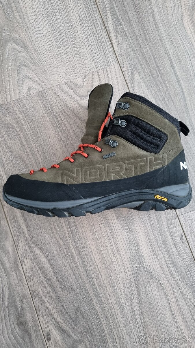 Turisticka obuv Northfinder