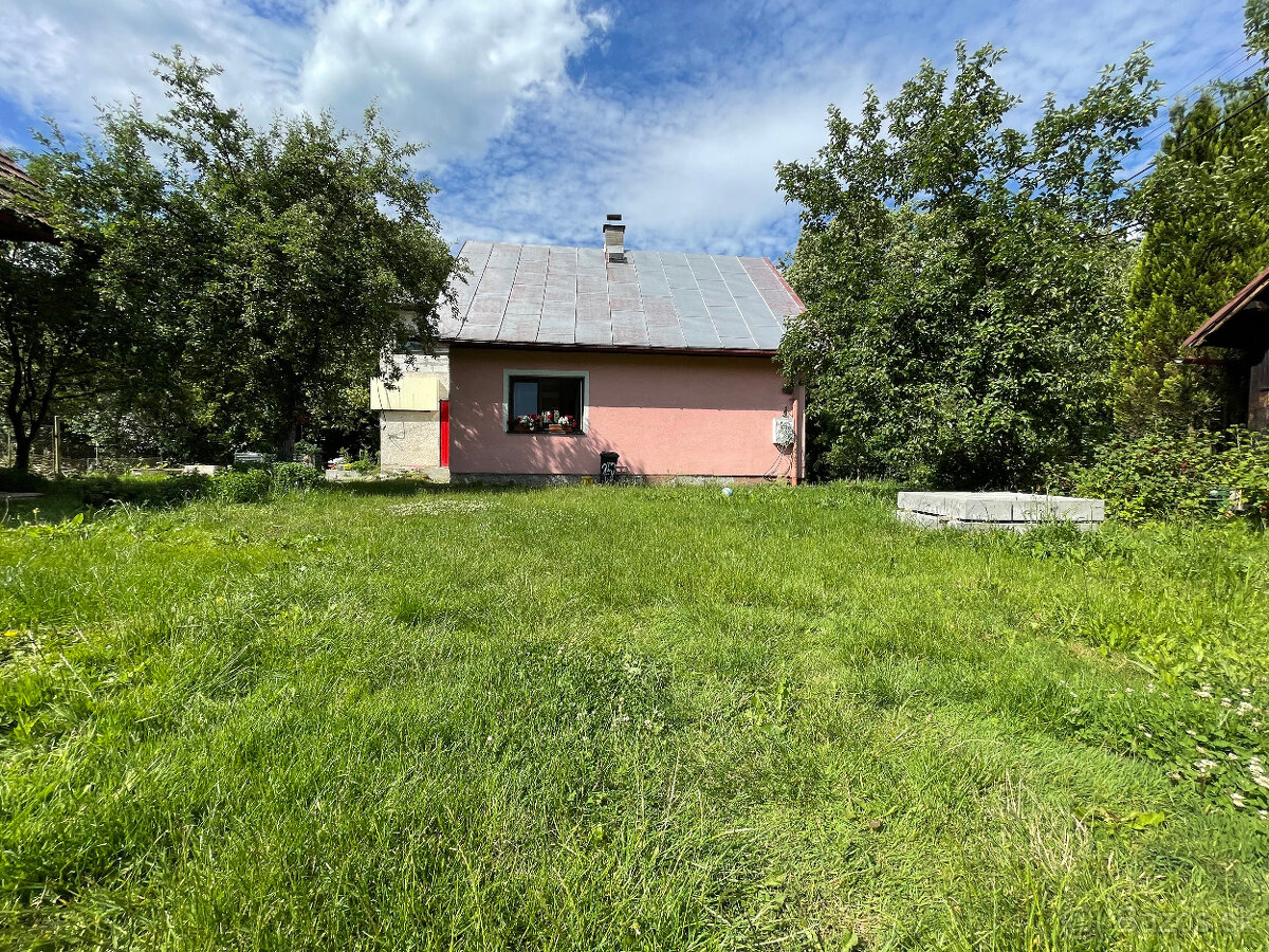 Rodinný dom-Ochodnica