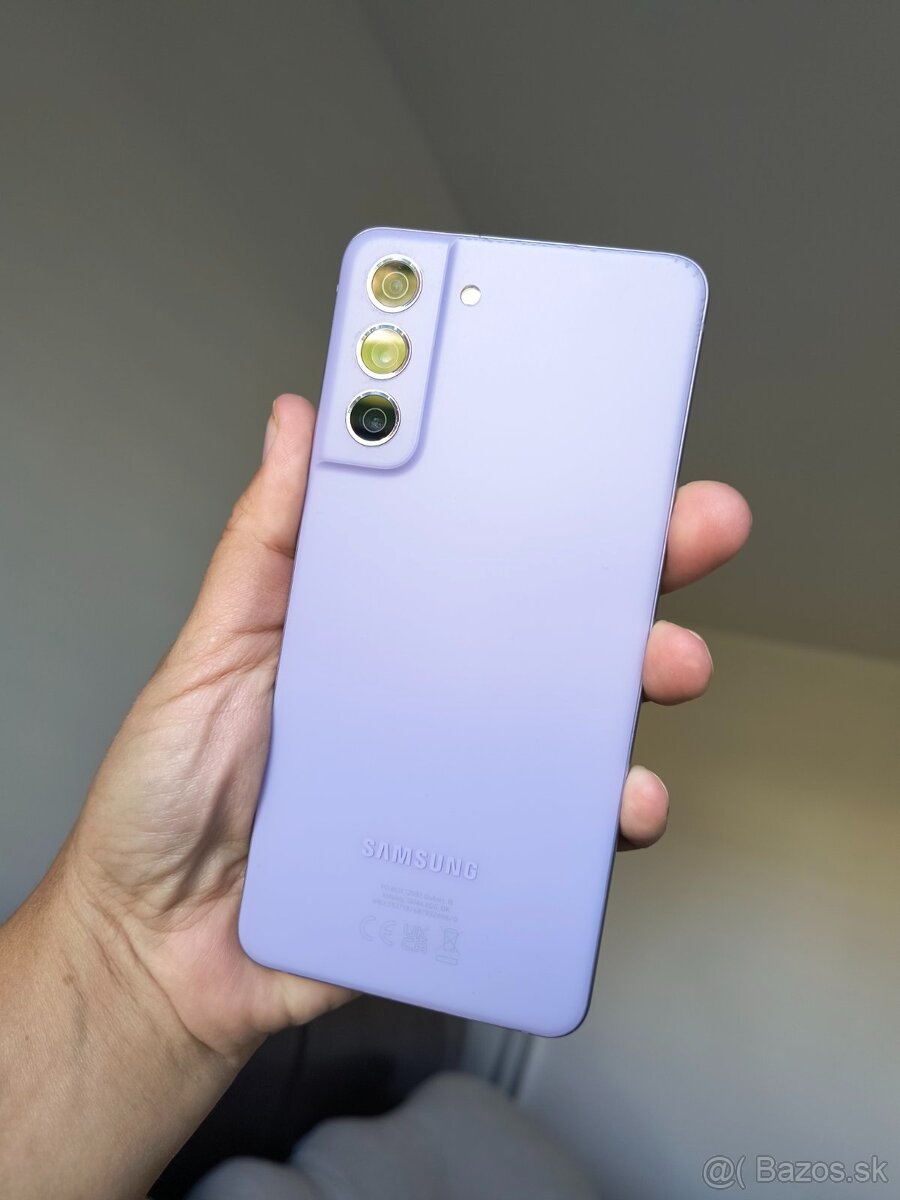 Samsung Galaxy S21 FE 5G fialový
