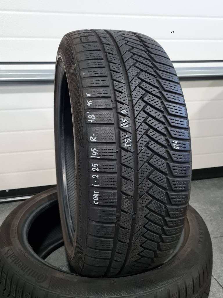 2x Continental 225/45 R18 95V XL Zimné pneumatiky