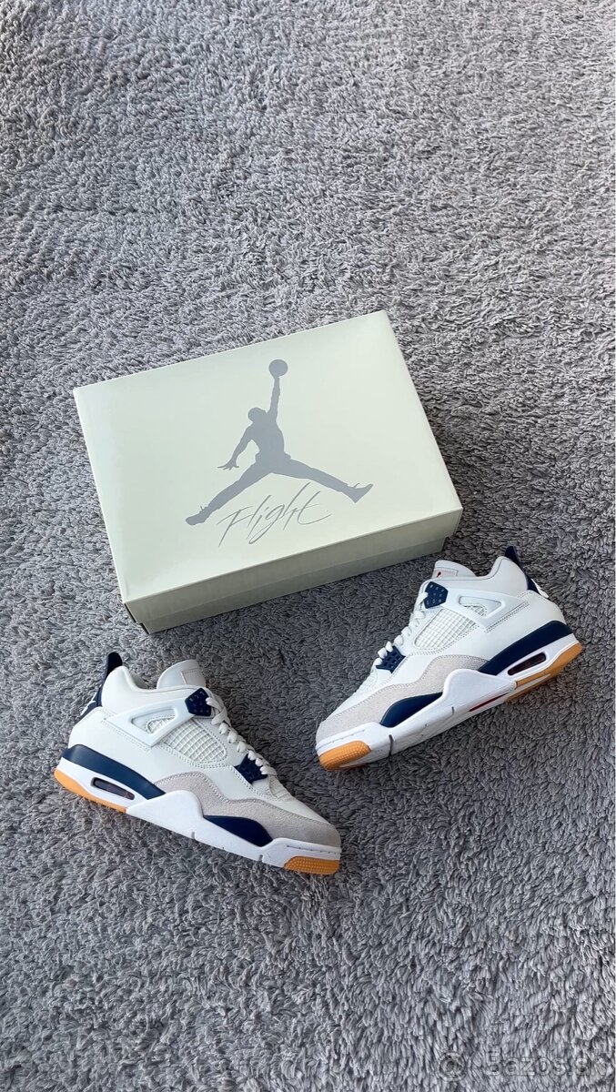 Air Jordan 4 Retro SB Navy