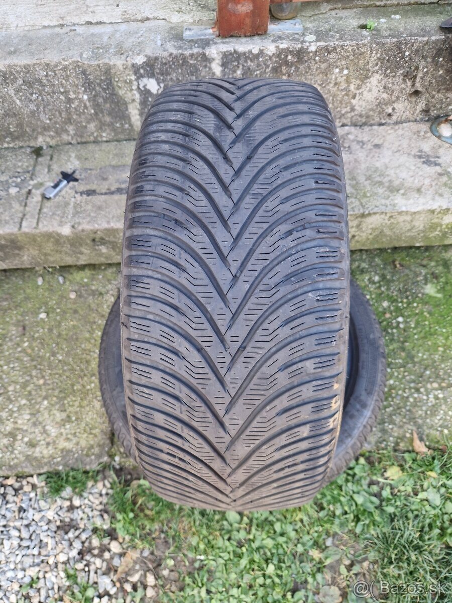 Predám zimné pneu Kleber 225/45r17