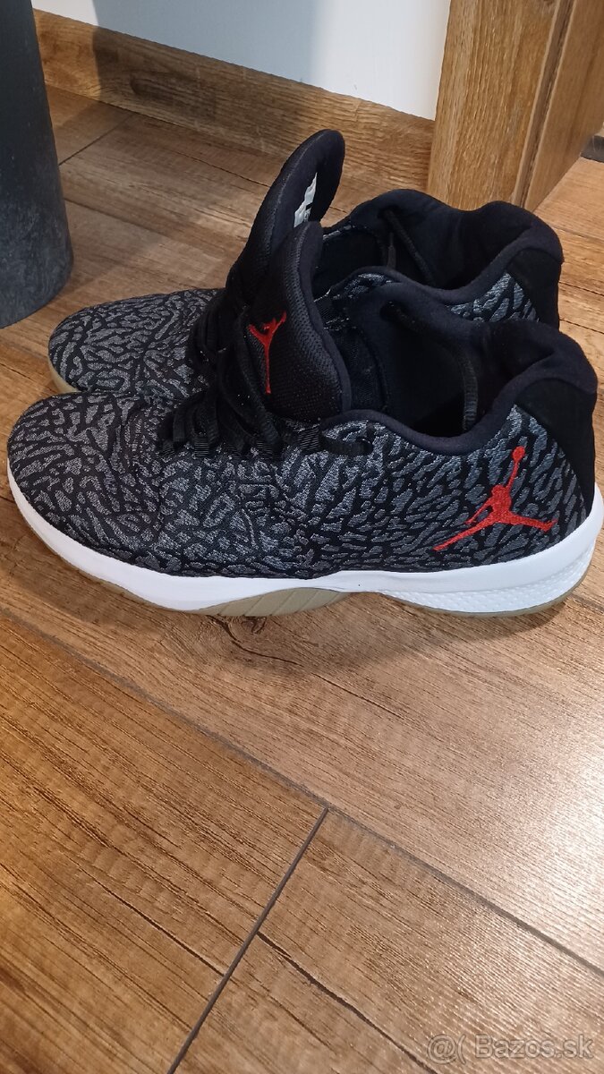 Pánske tenisky jordan 45 velkost